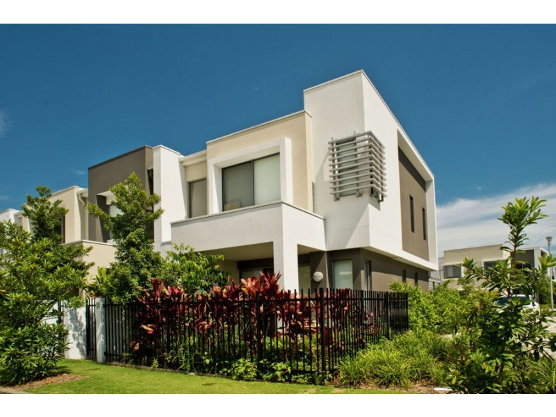 16/6-8 South Bay Drive, Varsity Lakes QLD 4227