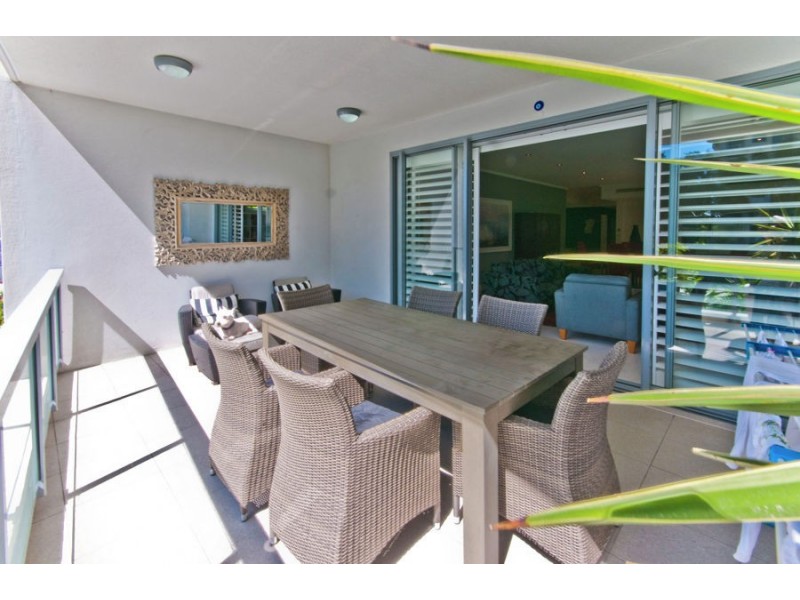 21/120 Surf Parade, Broadbeach QLD 4218