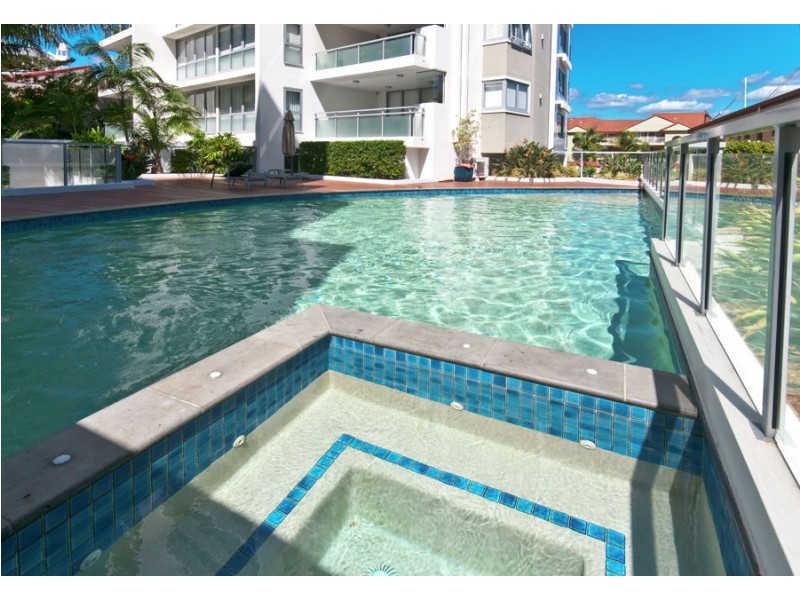 21/120 Surf Parade, Broadbeach QLD 4218