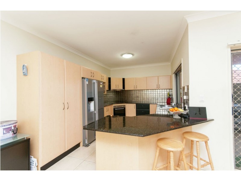 28 Hillridge Crescent, Varsity Lakes QLD 4227