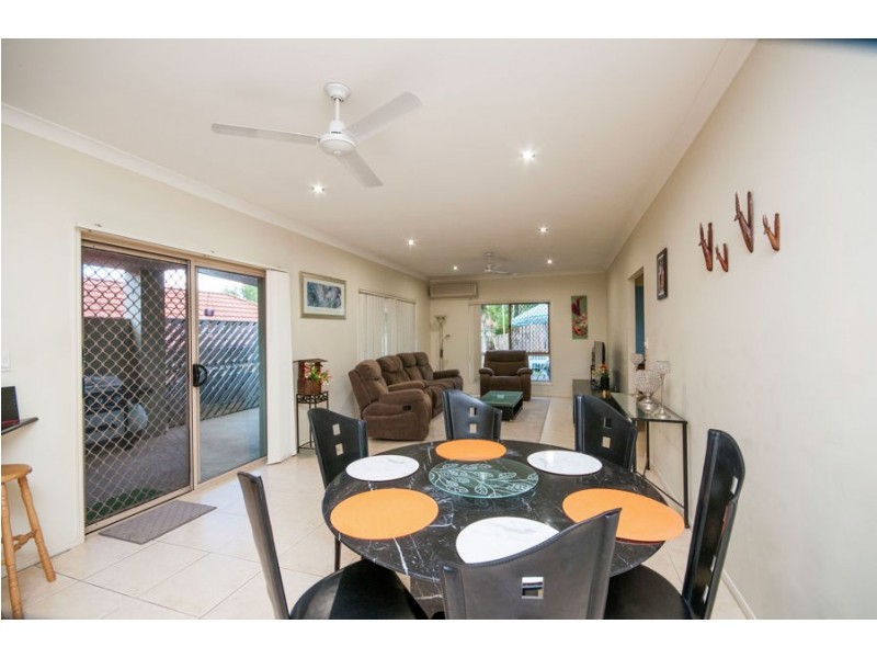 28 Hillridge Crescent, Varsity Lakes QLD 4227