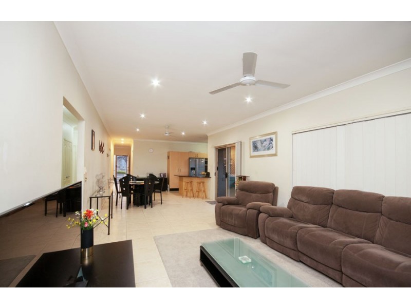 28 Hillridge Crescent, Varsity Lakes QLD 4227