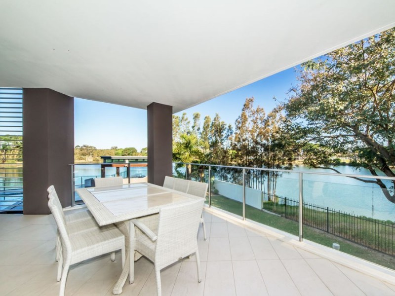 3/22-24 Ben Lexcen Place, Robina QLD 4226