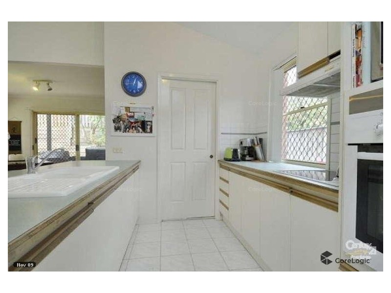 7 Priddeys Road, Robina QLD 4226