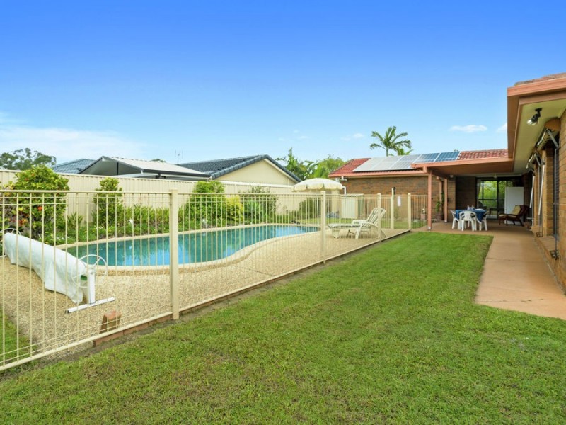7 Honeywood Court, Burleigh Waters QLD 4220