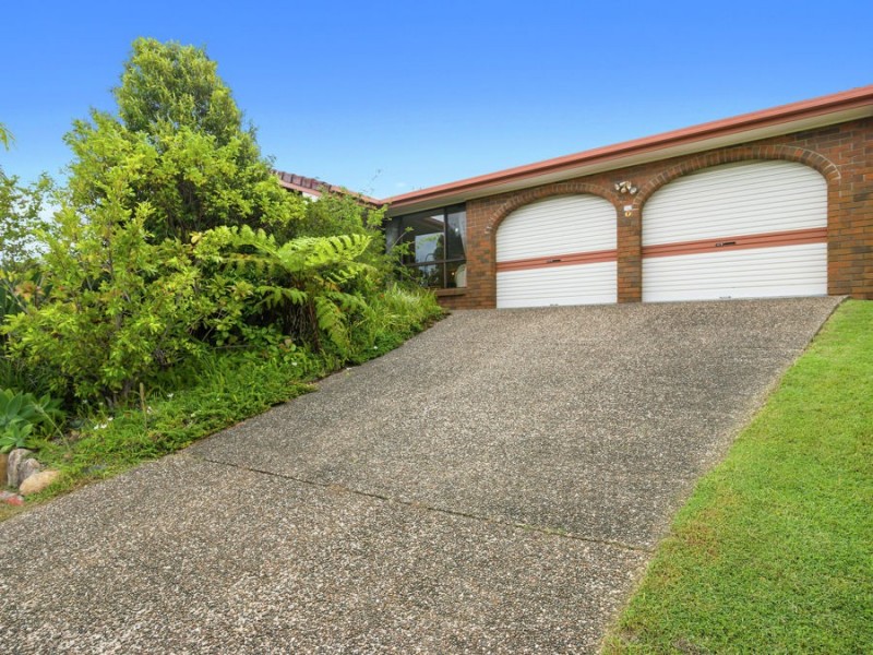 7 Honeywood Court, Burleigh Waters QLD 4220