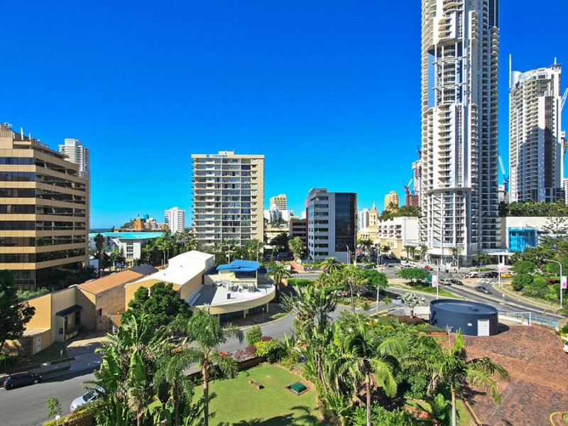 5B 2 Riverview Parade, Surfers Paradise QLD 4217