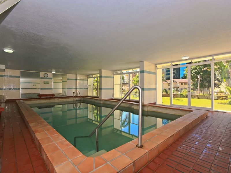 5B 2 Riverview Parade, Surfers Paradise QLD 4217