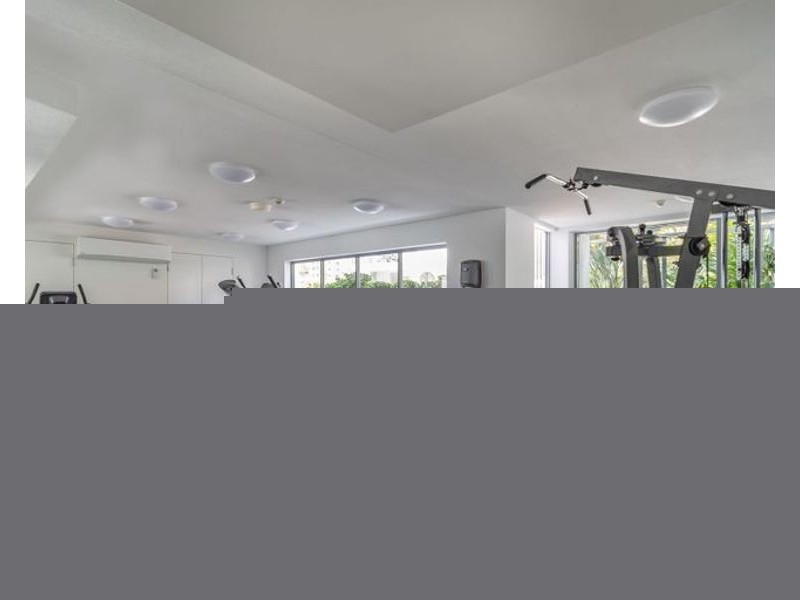 15/120 Surf Parade, Broadbeach QLD 4218