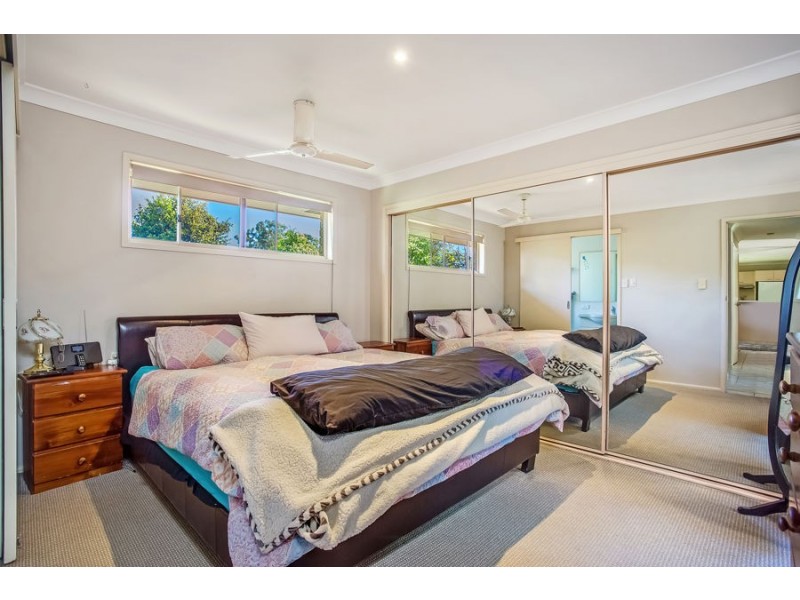 16 Westchester Court, Nerang QLD 4211