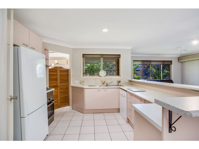 16 Westchester Court, Nerang QLD 4211