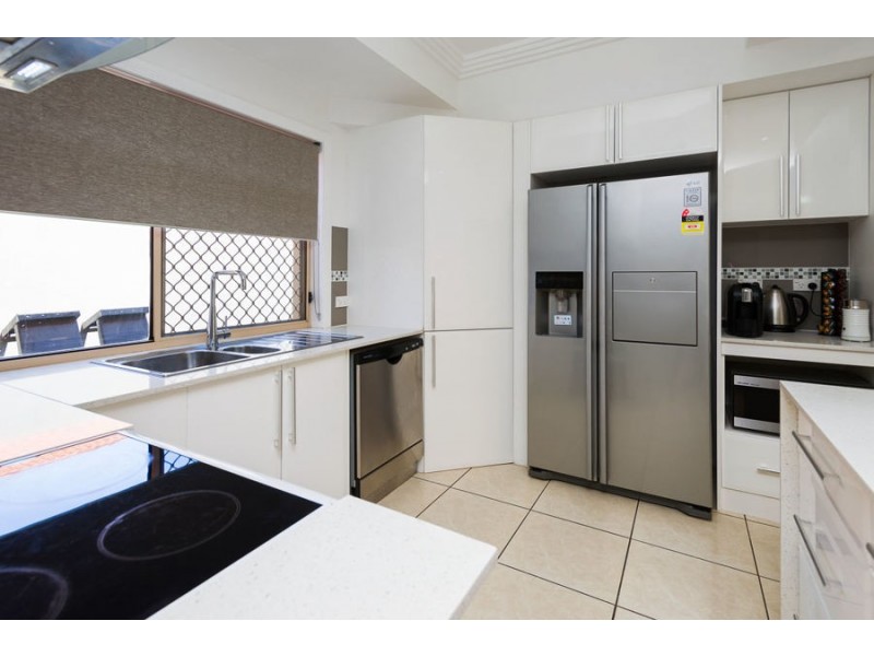 44 Hillridge Cres, Varsity Lakes QLD 4227