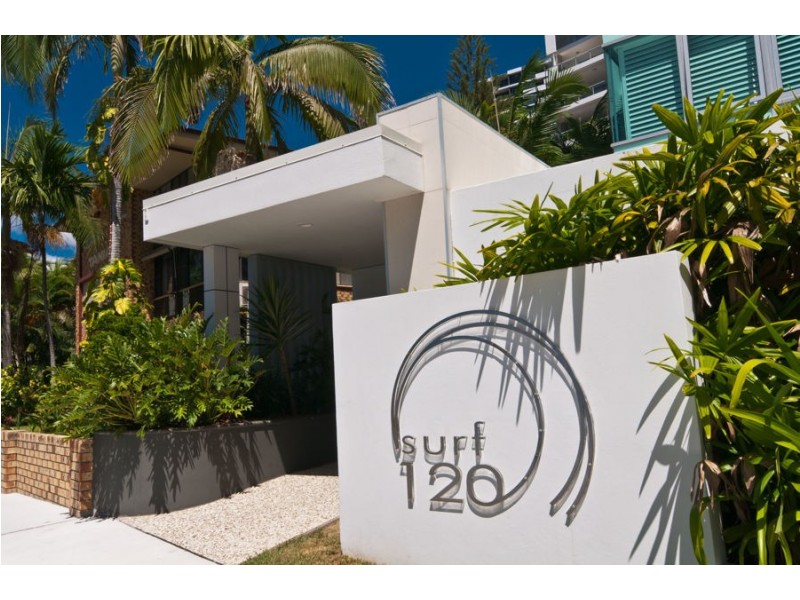 9 120 Surf Parade, Broadbeach QLD 4218