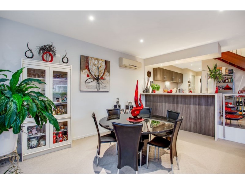 Unit 3/1 Cape Martin Lane, Varsity Lakes QLD 4227