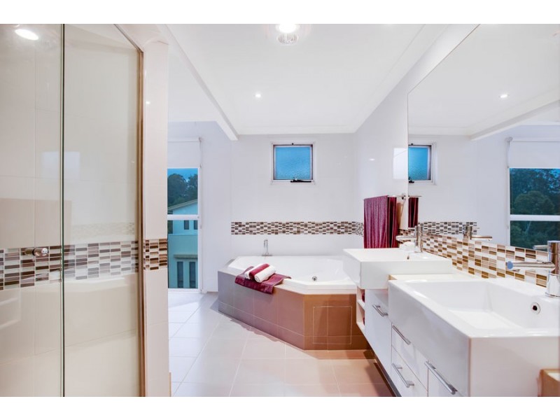 Unit 3/1 Cape Martin Lane, Varsity Lakes QLD 4227
