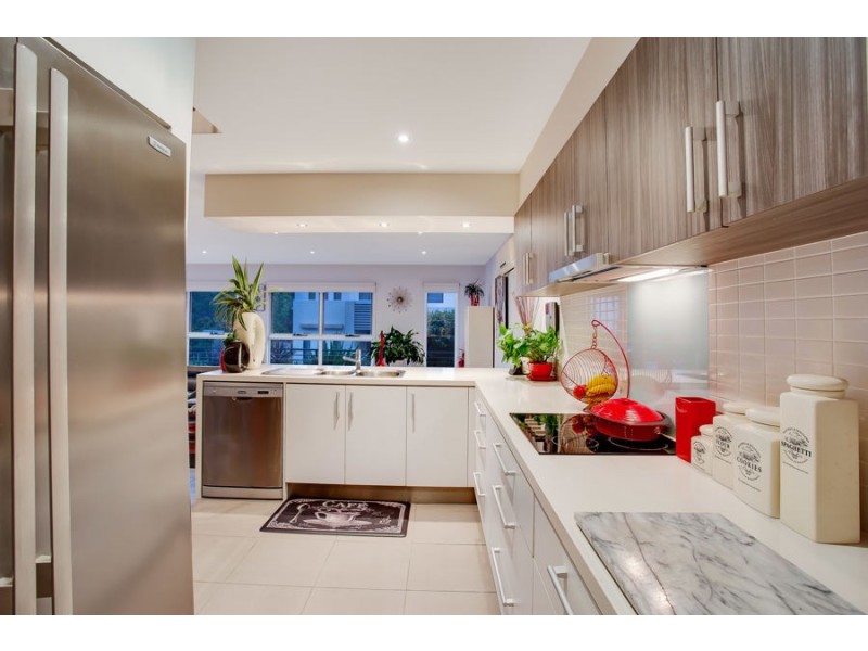 Unit 3/1 Cape Martin Lane, Varsity Lakes QLD 4227