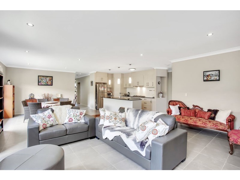 13 Greenmount Street, Pimpama QLD 4209