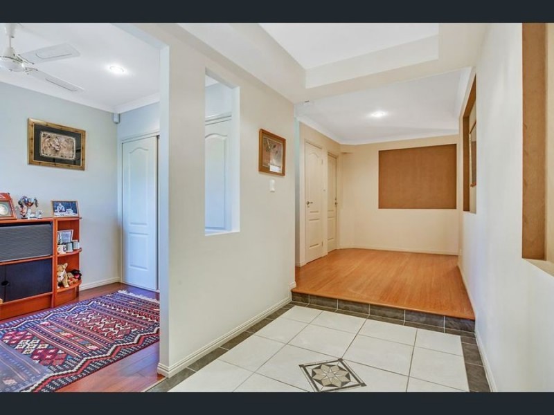 2 Sagitta Place, Robina QLD 4226