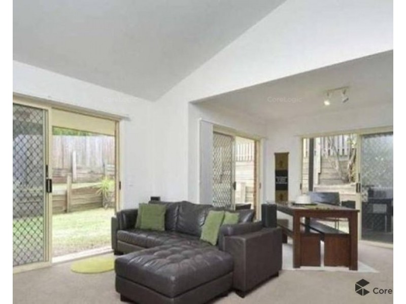 7 Priddeys Road, Robina QLD 4226