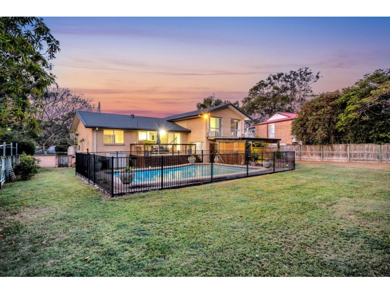 127 Alison Road, Carrara QLD 4211