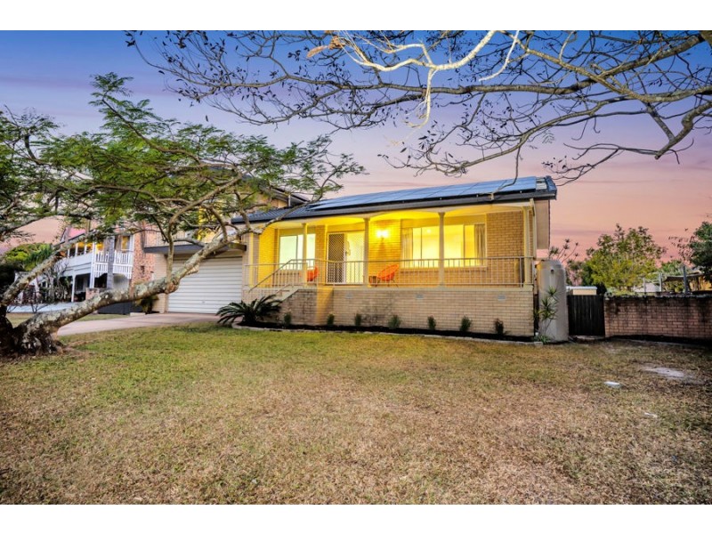 127 Alison Road, Carrara QLD 4211
