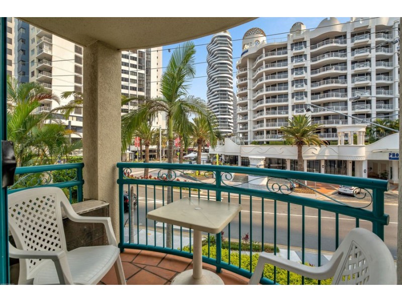 35/112-116 Surf Parade, Broadbeach QLD 4218