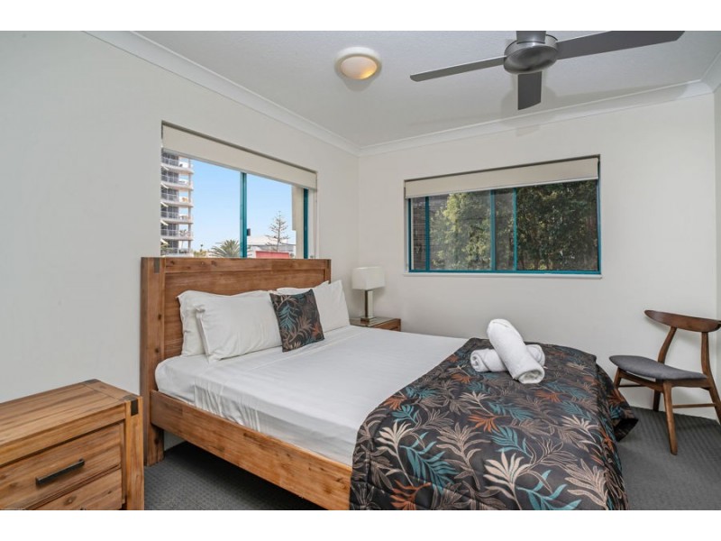 35/112-116 Surf Parade, Broadbeach QLD 4218