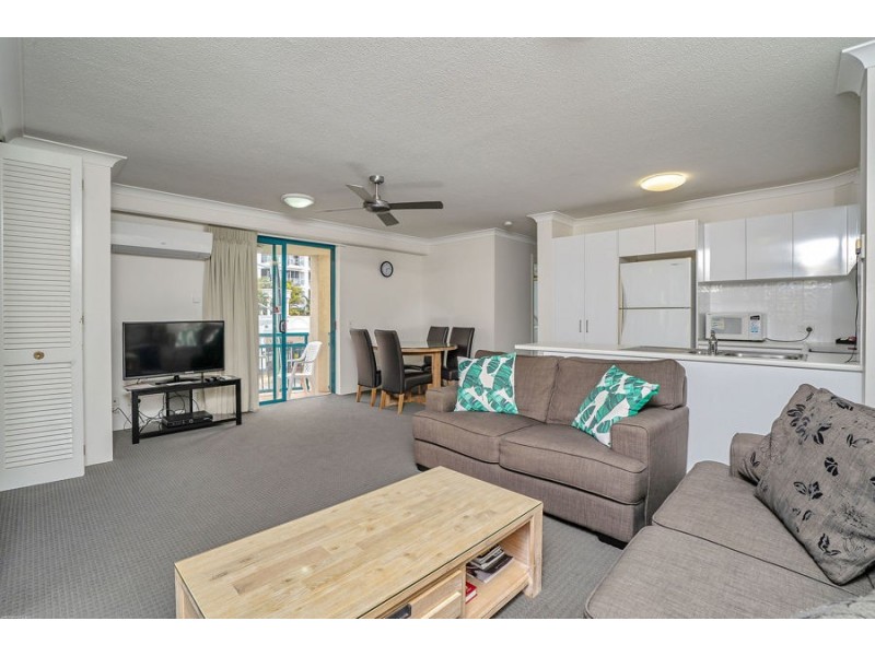 35/112-116 Surf Parade, Broadbeach QLD 4218