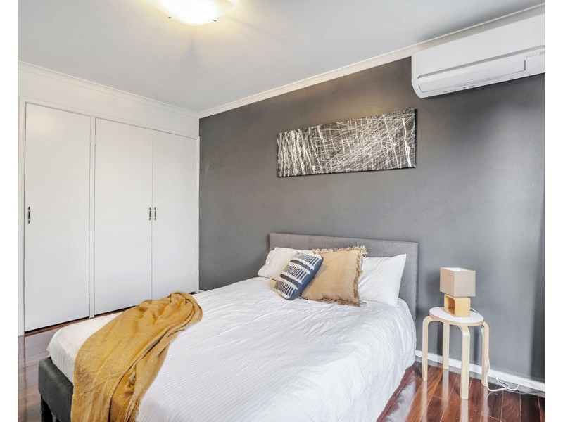 127 Alison Road, Carrara QLD 4211
