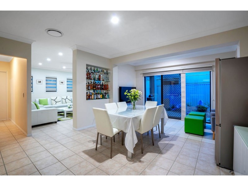 2 Leopardwood Circuit, Robina QLD 4226