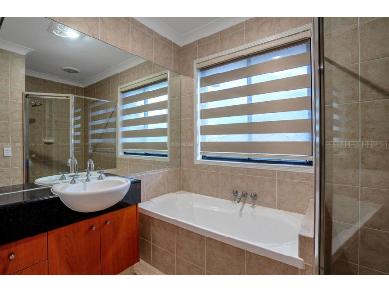 2 Leopardwood Circuit, Robina QLD 4226