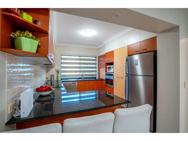 2 Leopardwood Circuit, Robina QLD 4226