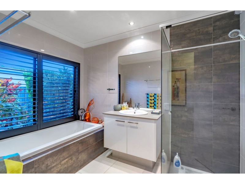 20 Sormano Street, Reedy Creek QLD 4227
