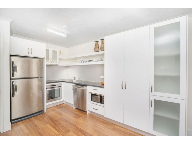 77/38 Enderley Avenue, Surfers Paradise QLD 4217