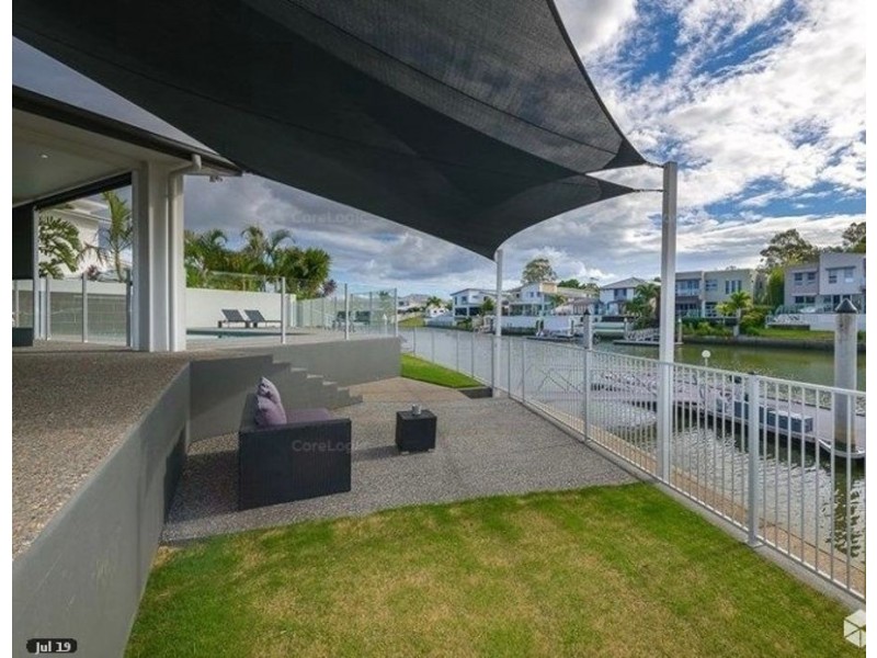 19 North Quay Drive, Biggera Waters QLD 4216
