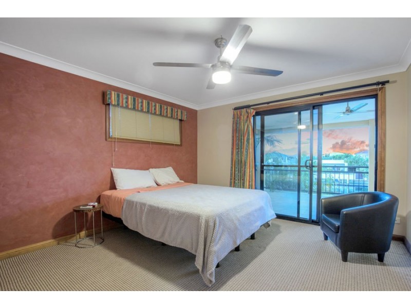 43 The Peninsula, Paradise Point QLD 4216