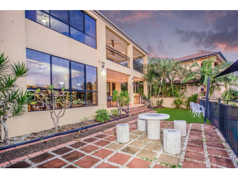 43 The Peninsula, Paradise Point QLD 4216