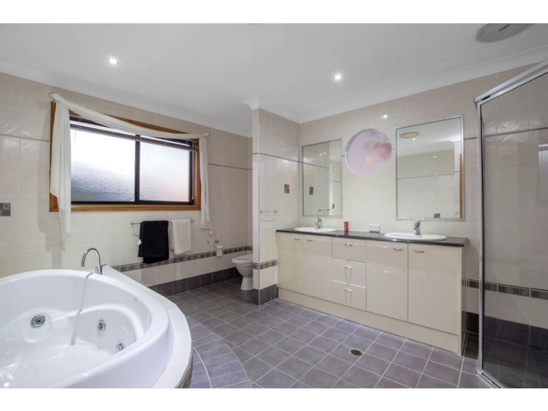 43 The Peninsula, Paradise Point QLD 4216