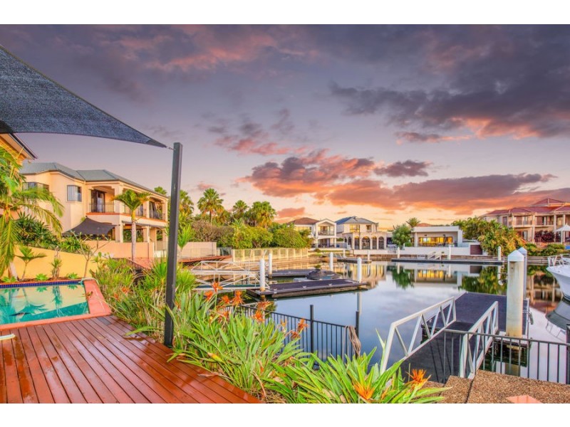 43 The Peninsula, Paradise Point QLD 4216