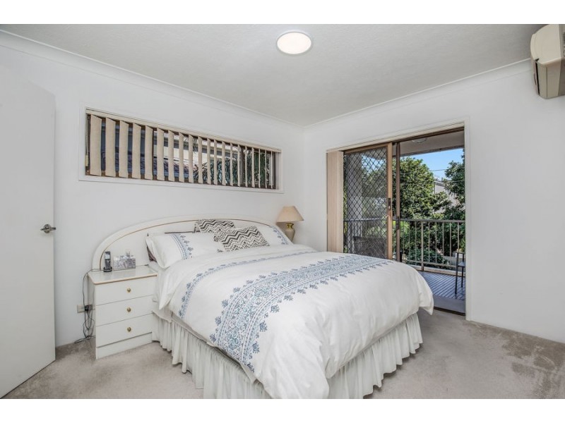 5/37 Australia Avenue, Broadbeach QLD 4218