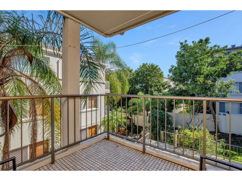 5/37 Australia Avenue, Broadbeach QLD 4218