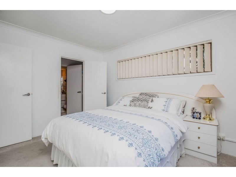 5/37 Australia Avenue, Broadbeach QLD 4218