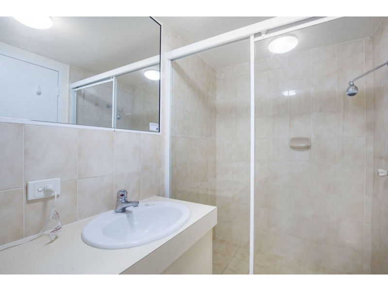 1/14-16 Jubilee Avenue, Broadbeach QLD 4218