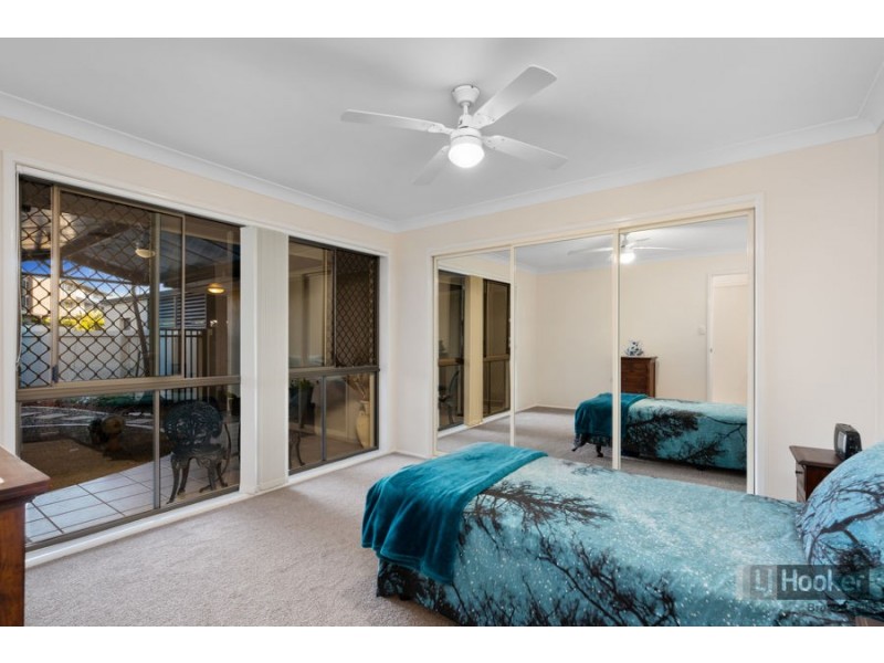 72 Bayview Street, Runaway Bay QLD 4216