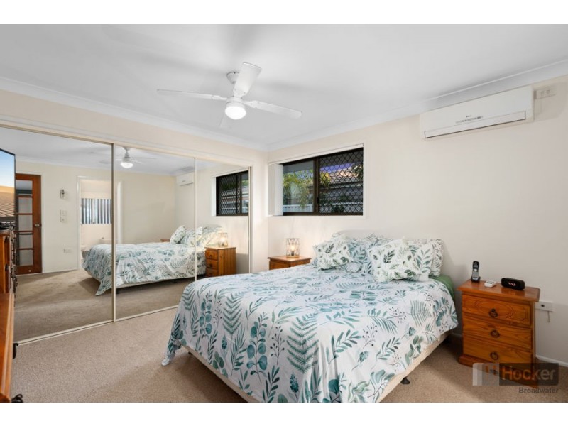 72 Bayview Street, Runaway Bay QLD 4216