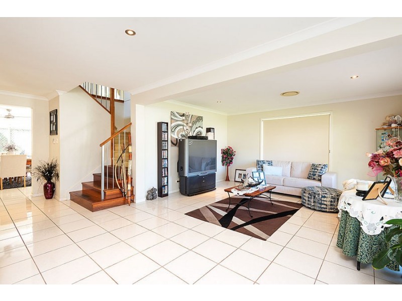 33 East Quay Drive, Biggera Waters QLD 4216