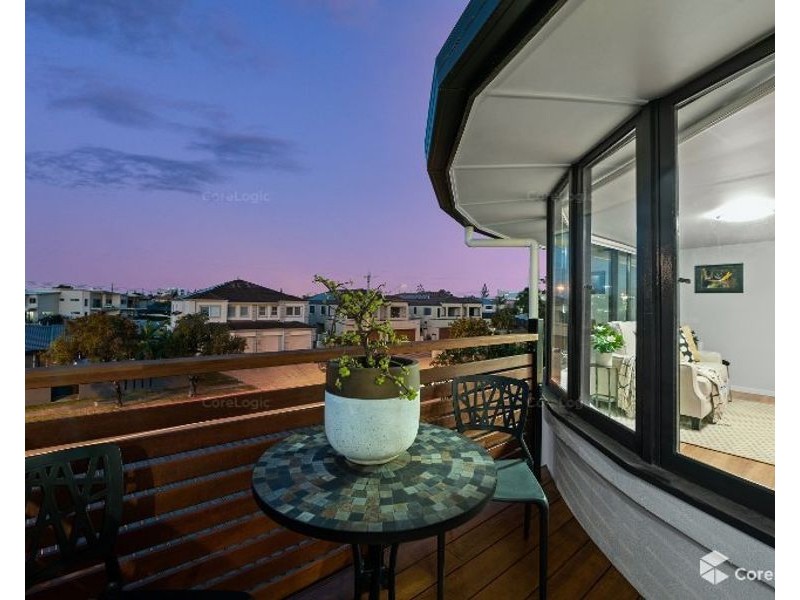 58 Hollywell Road, Biggera Waters QLD 4216