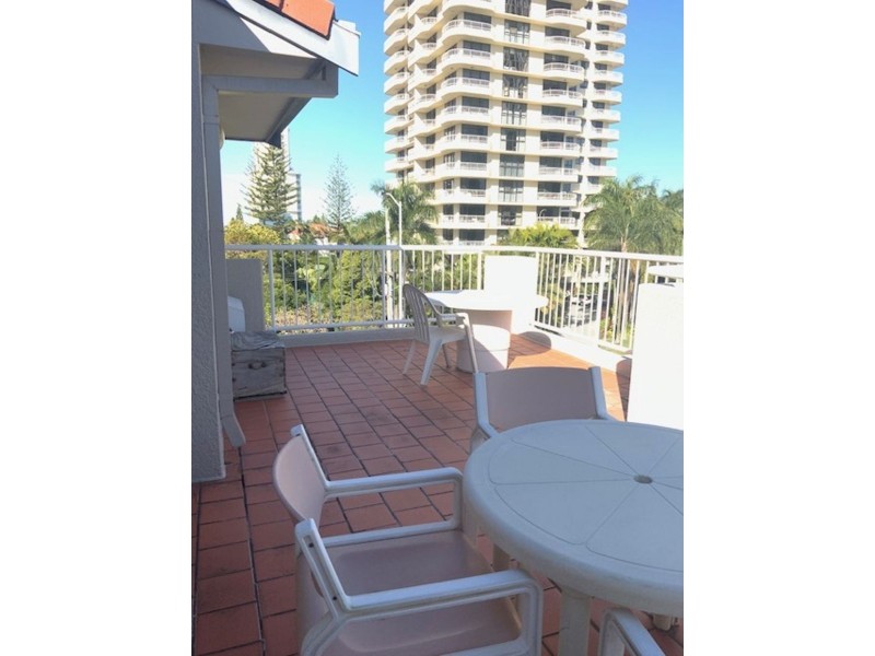 55/36 Australia Avenue, Broadbeach QLD 4218