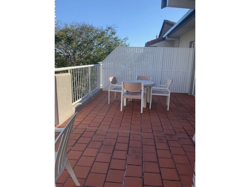 55/36 Australia Avenue, Broadbeach QLD 4218