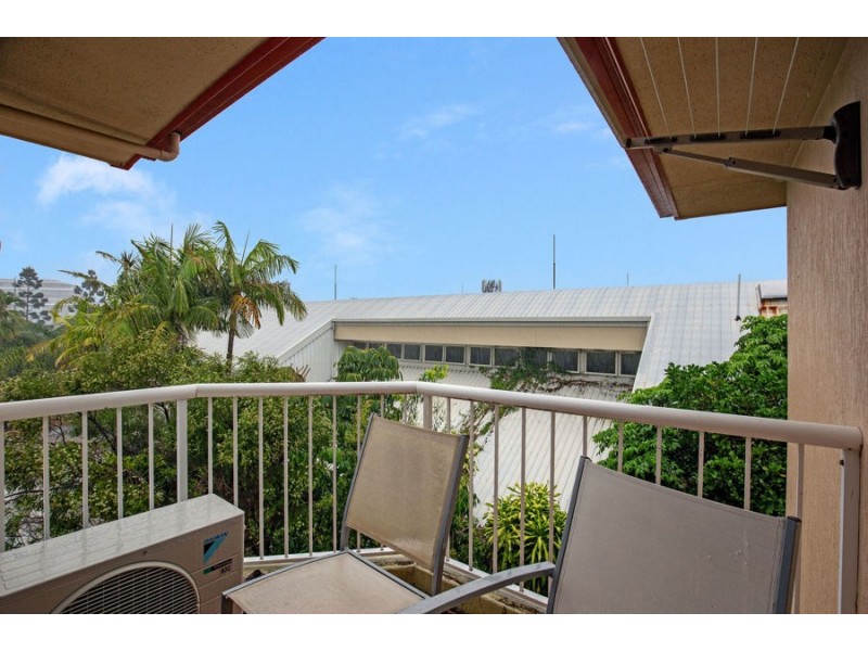 18/14-16 Jubilee Avenus, Broadbeach QLD 4218